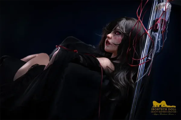 Irontech Eileen Halloween