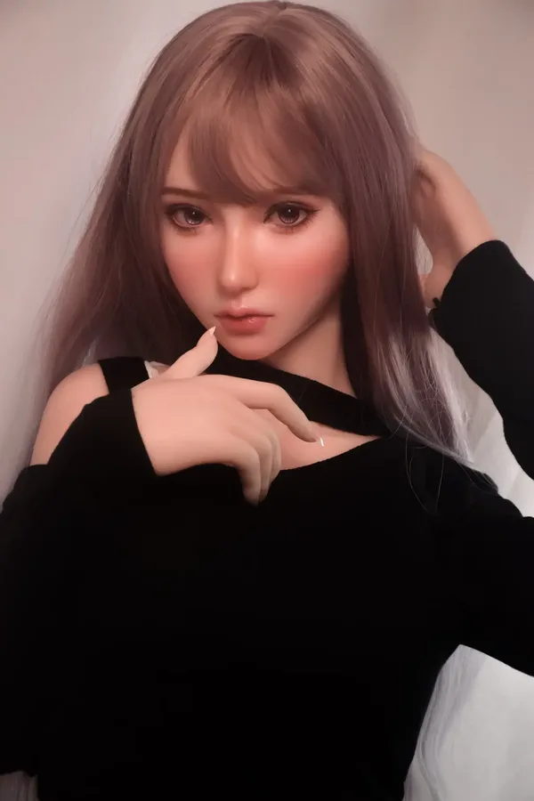 Elsa Babe Mizushima Suzuran