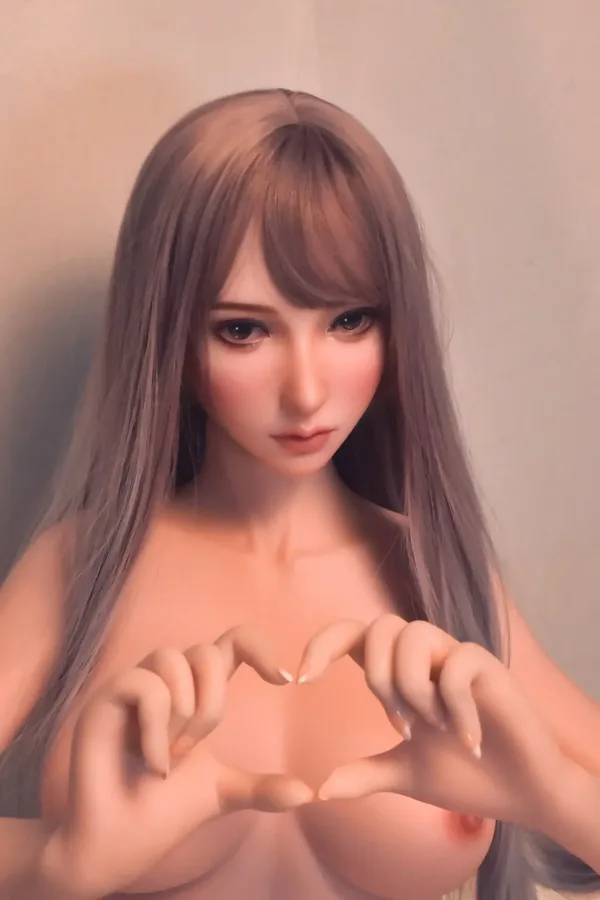 Elsa Babe Mizushima Suzuran