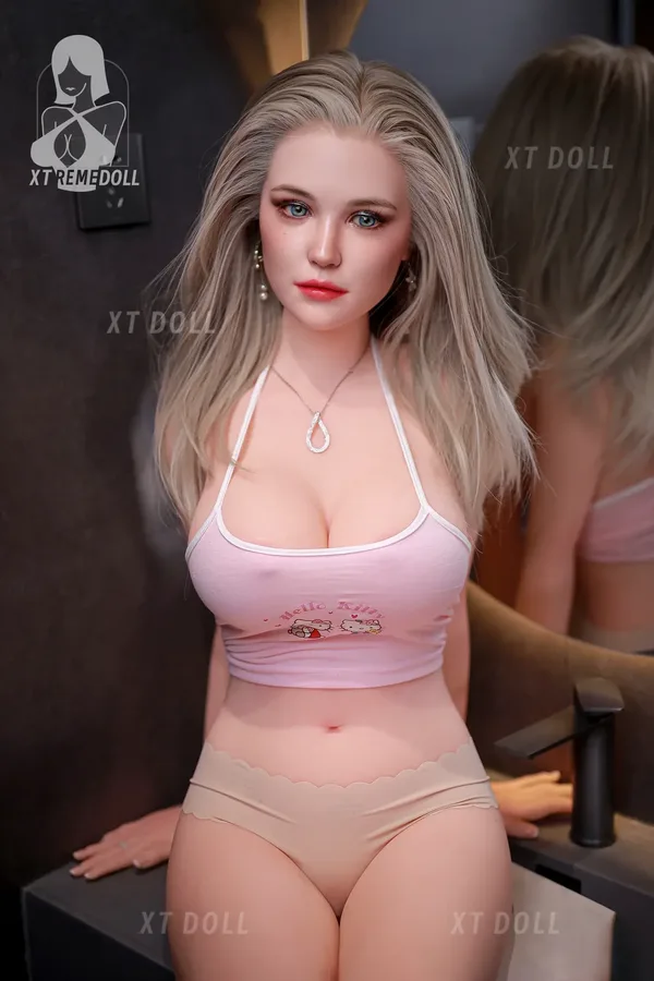 XT Doll 158cm F cup - Sally
